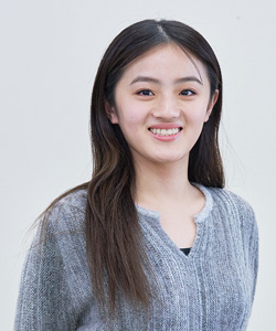 阿部 彩乃 さん